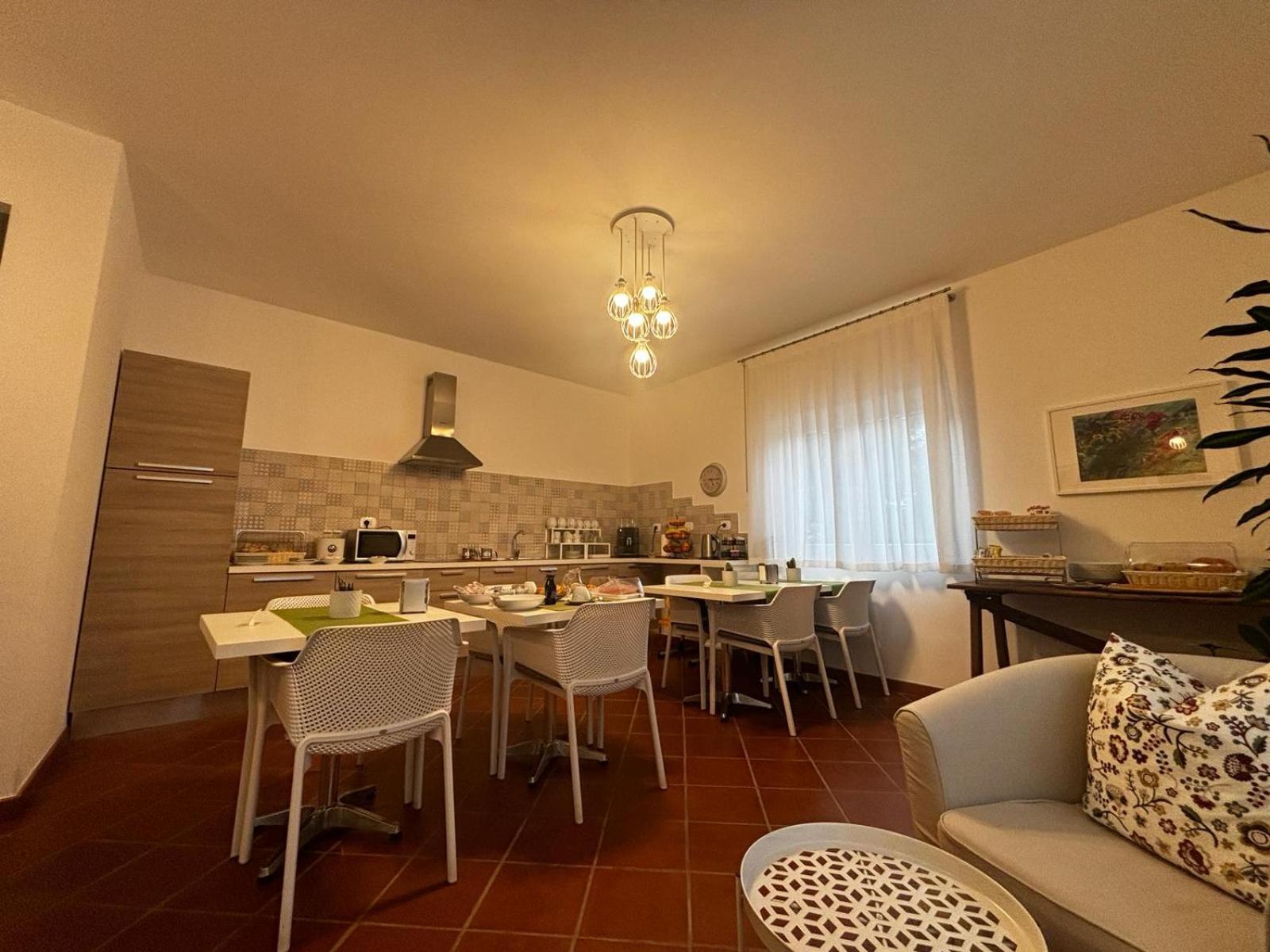 La Nuova Dimora B&B L'Aquila Exterior photo